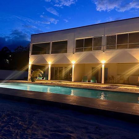 Pension Irivai Appartement Puatou 1 Chambre Bord De Mer Утуроа Екстериор снимка